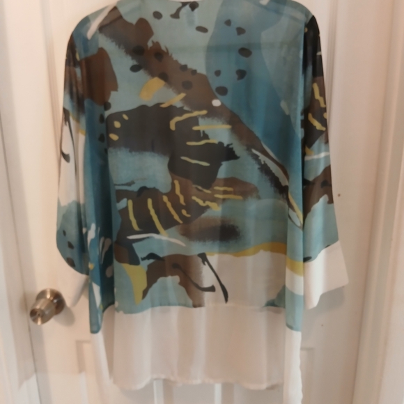 Abstract Blue and White Open Cardigan - Picture 2 of 6